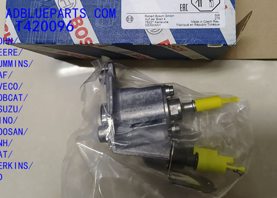 جودة  T420096 OEM BOSCH DEF DOSING UNIT / UREA NOZZLE / DOSING MODULE  T420096 Adblue Iniector Nozzle dosing nozzle for JOHN DEERE CUMMINS DAF IVECO BOBCAT ISUZU HINO DOOSAN CNH CAT PERKINS UD مصنع