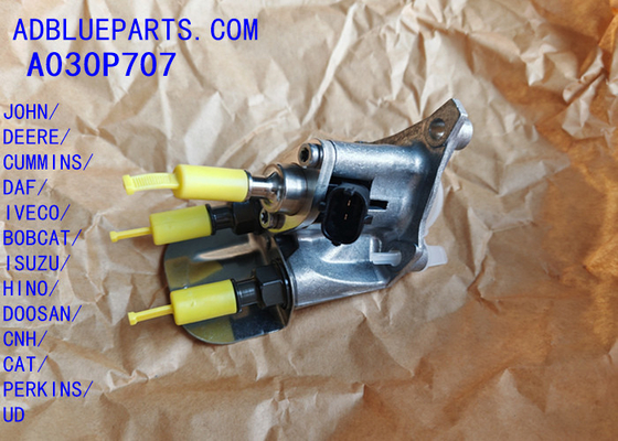 A030P707 تصنيع المعدات الأصلية بوش مدافع وحدة / اليوريا فوهة / الغمر الوحدة A030P707 أدبلو Injector فوهة جرعة فوهة جرعة لـ JOHN DEERE الكمون DAF IVECO بوبكات ايسوزو هينو دوسان CNH لكل قطط UD